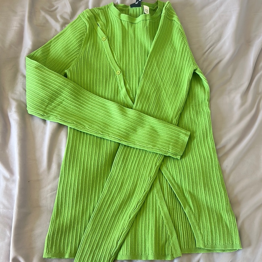 Cute long sleeve top